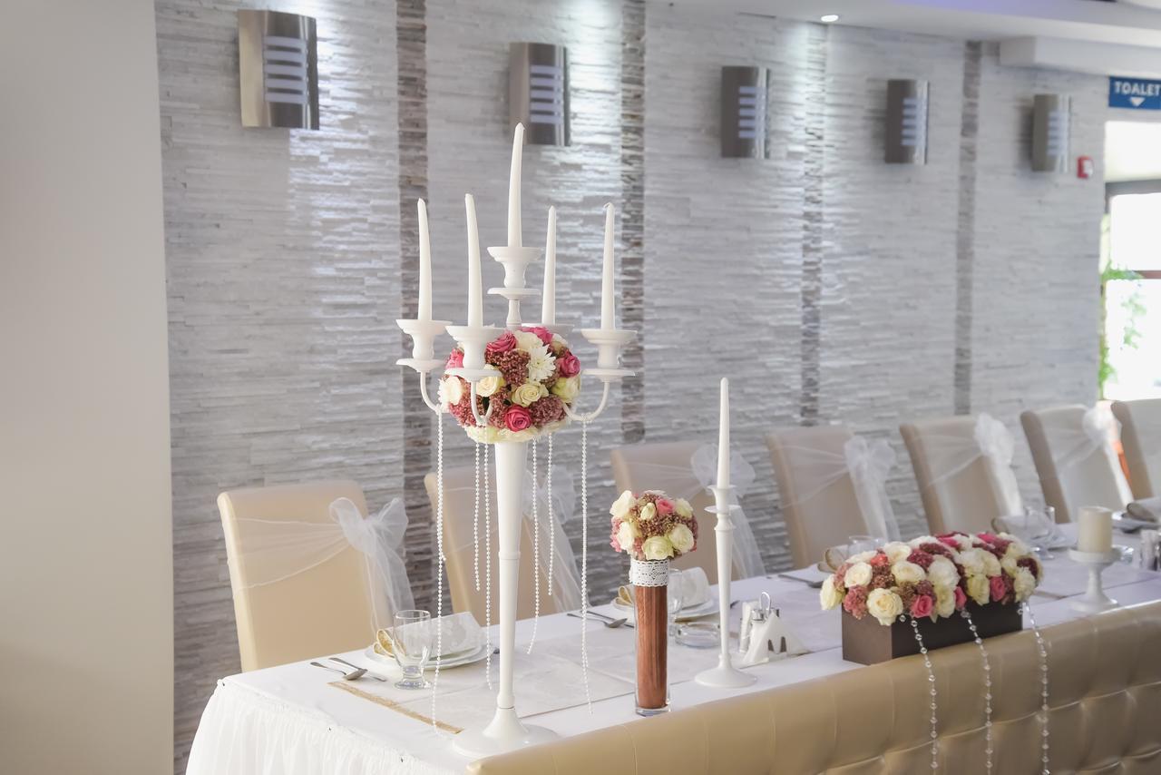 Hotel Mk, Plavi Restoran, Loznica Eksteriør billede