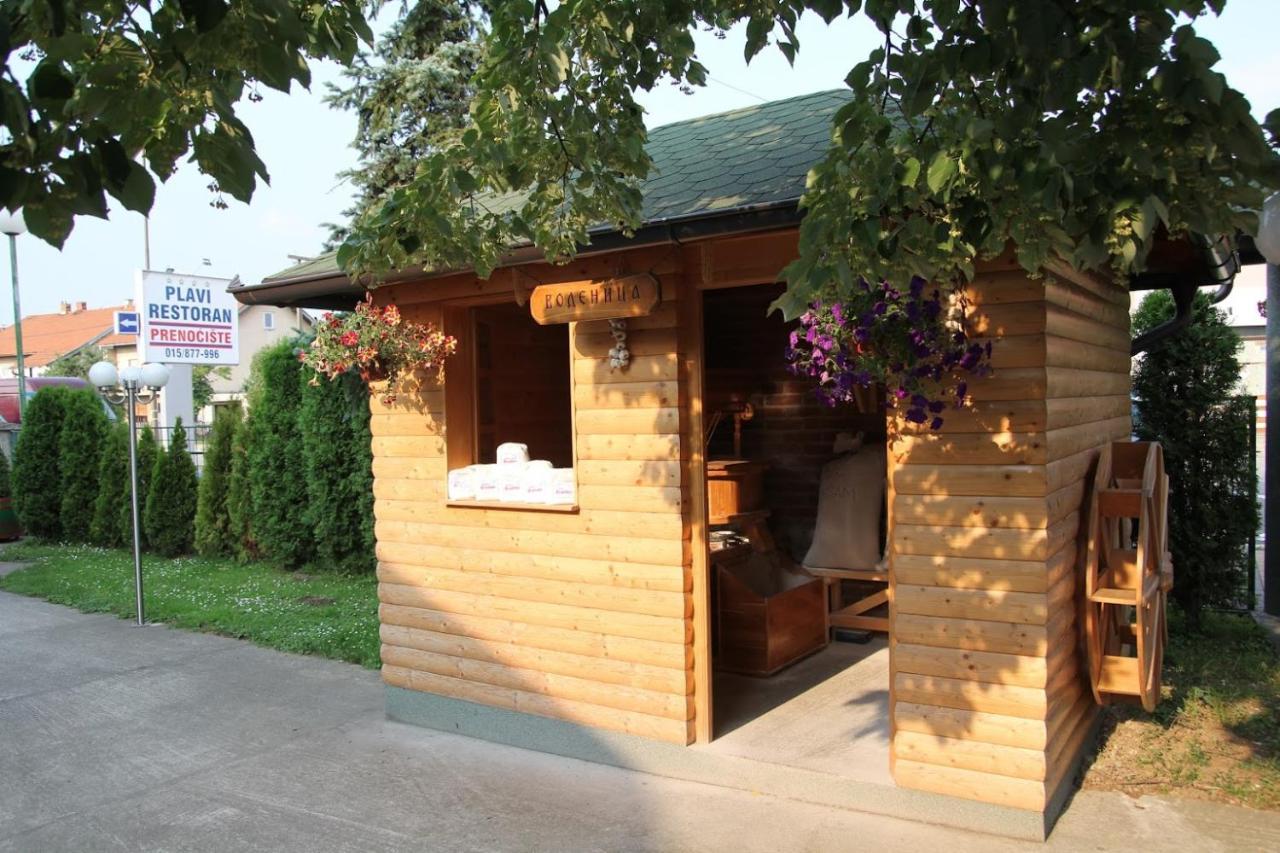 Hotel Mk, Plavi Restoran, Loznica Eksteriør billede